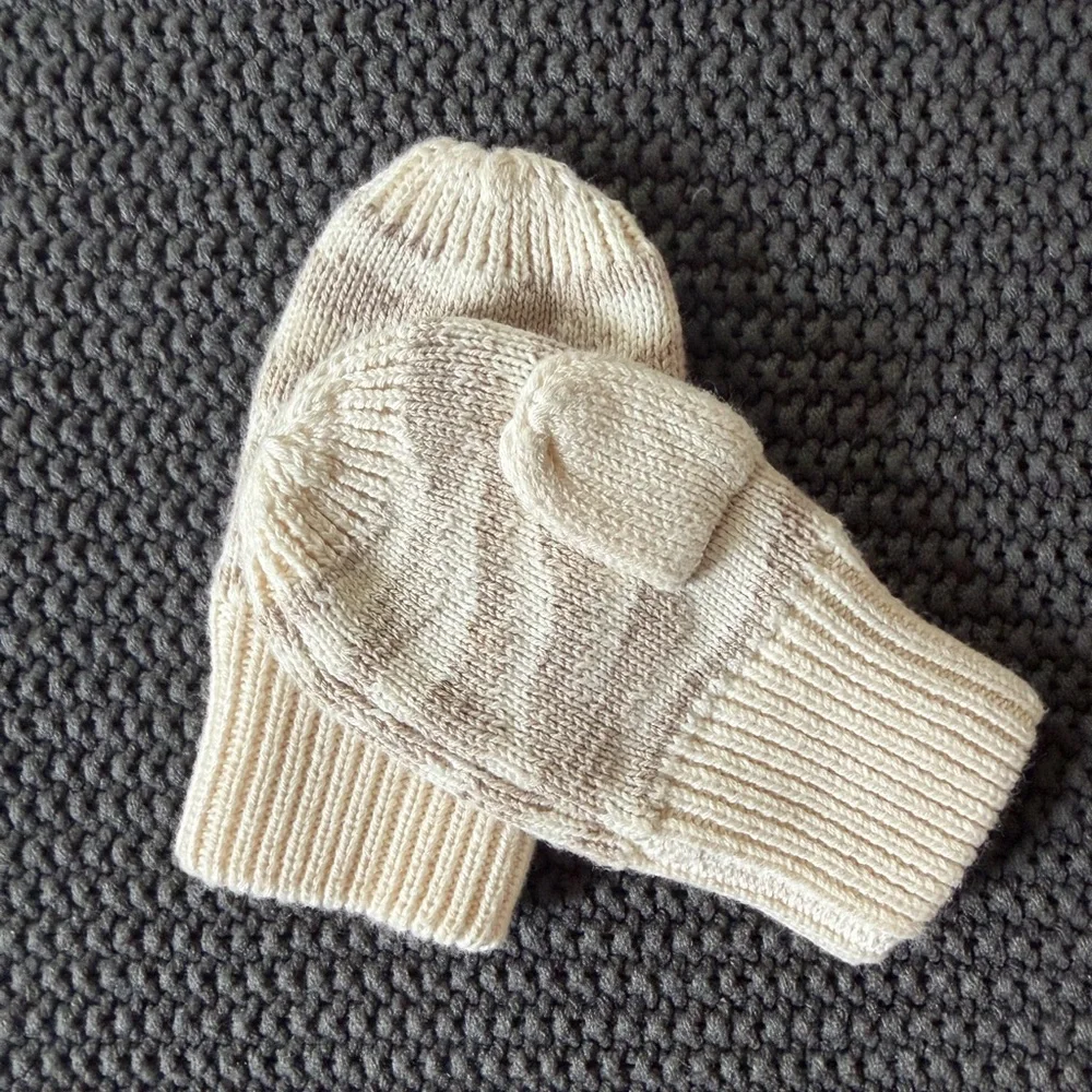 BabyGAP Neutral Zebra Mittens, XS/S